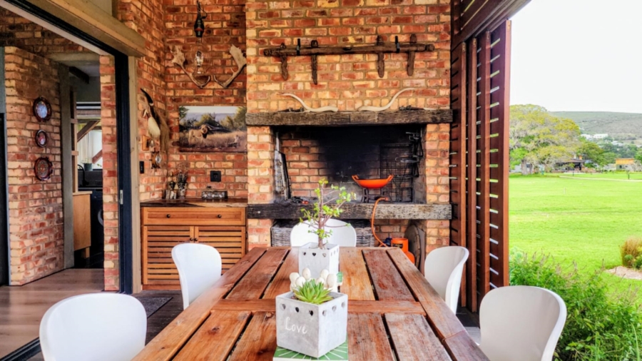 3 Bedroom Property for Sale in Brenton On Lake Western Cape